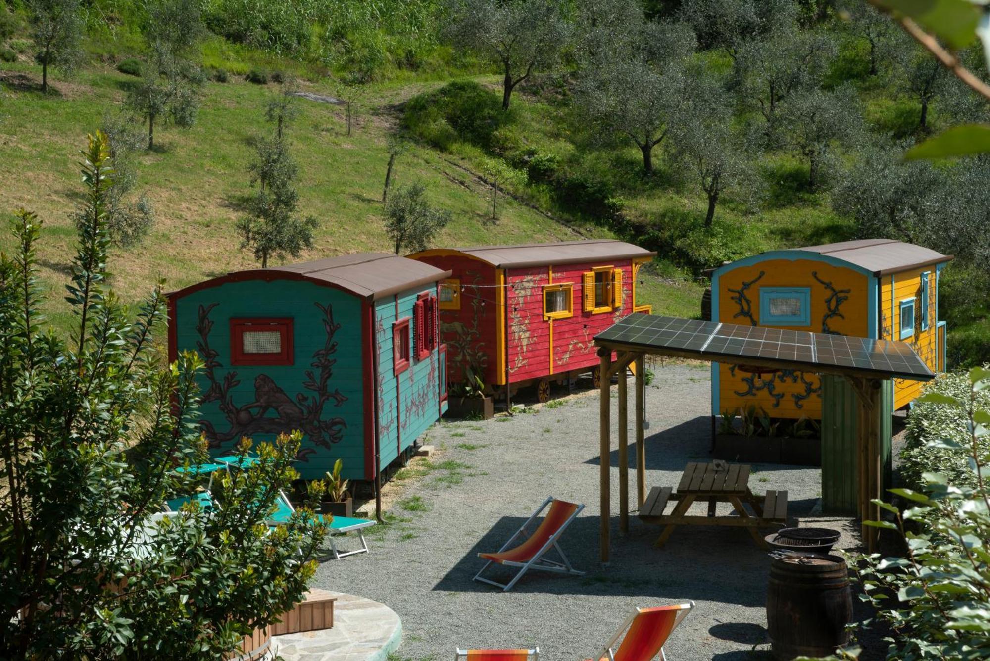 Agriturismo La Rovere - I Carrozzoni Gitani Cossano Belbo Exterior foto